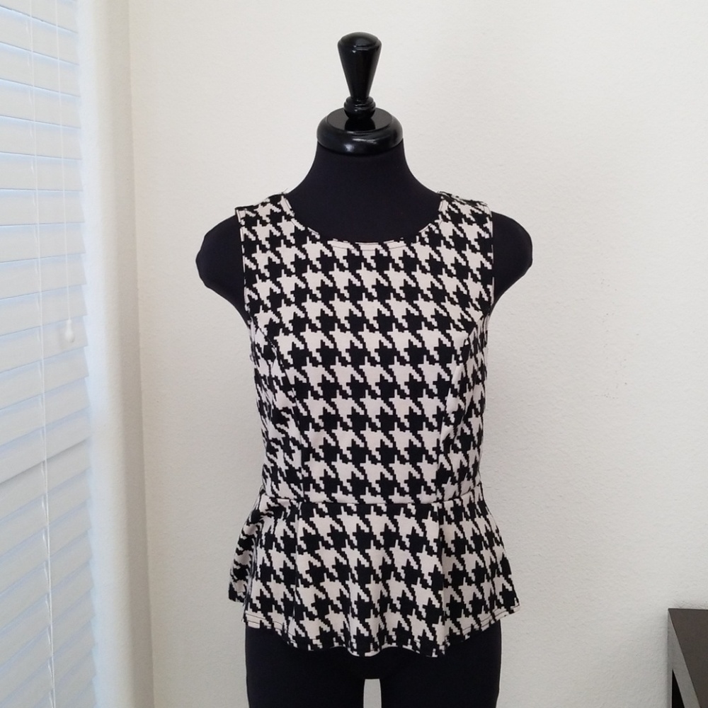 Alexis Taylor Houndstooth Peplum Top